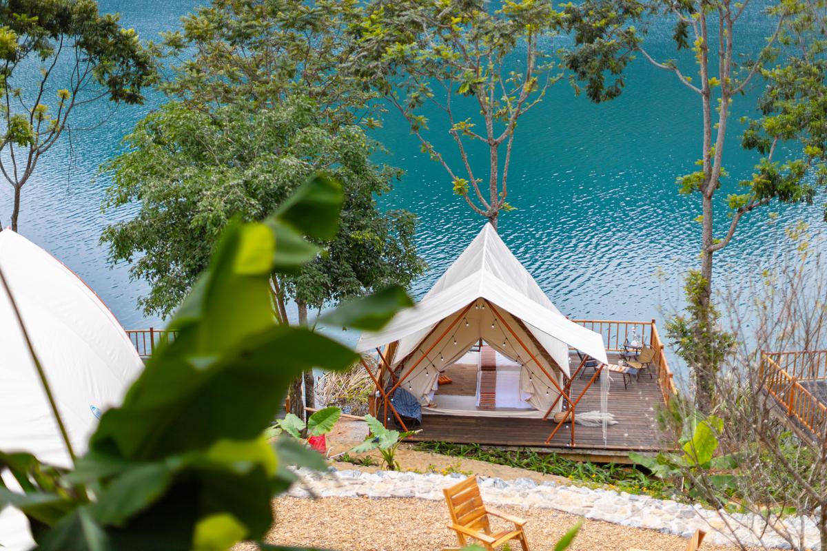 Vayang Retreat
